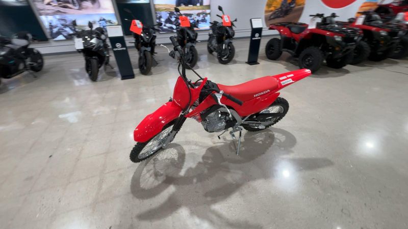 New 2027 Honda CRF125F BIG WHEEL Image 8