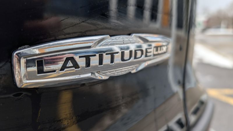 Used 2022 Jeep Cherokee Latitude LuxImage 10