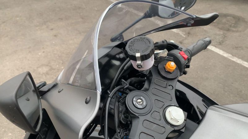 Used 2024 Yamaha YZF-R7 Image 9