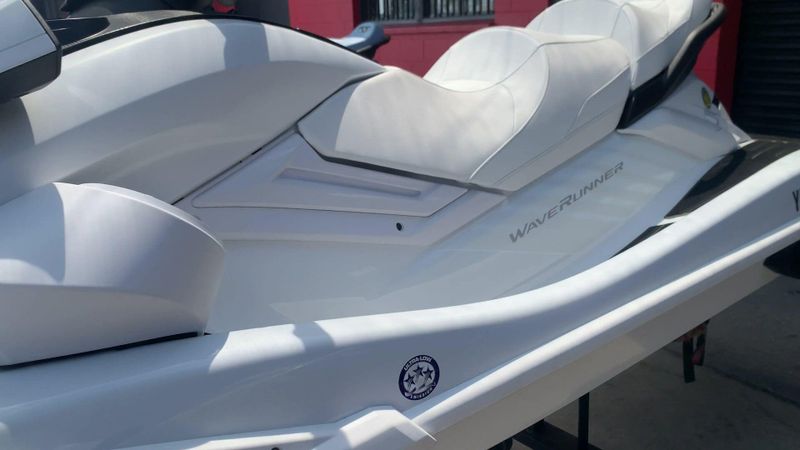 New 2025 Yamaha FX CRUISER SVHO W/AUDIO Image 7