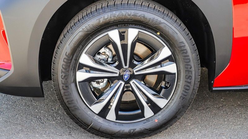 2025 Subaru Solterra PremiumImage 10