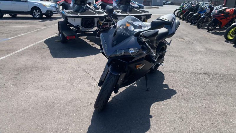 Used 2007 Yamaha YZF-R1 CA Image 4