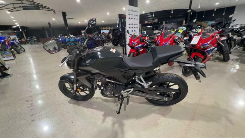 New 2026 Honda CB300R ABS Image 7