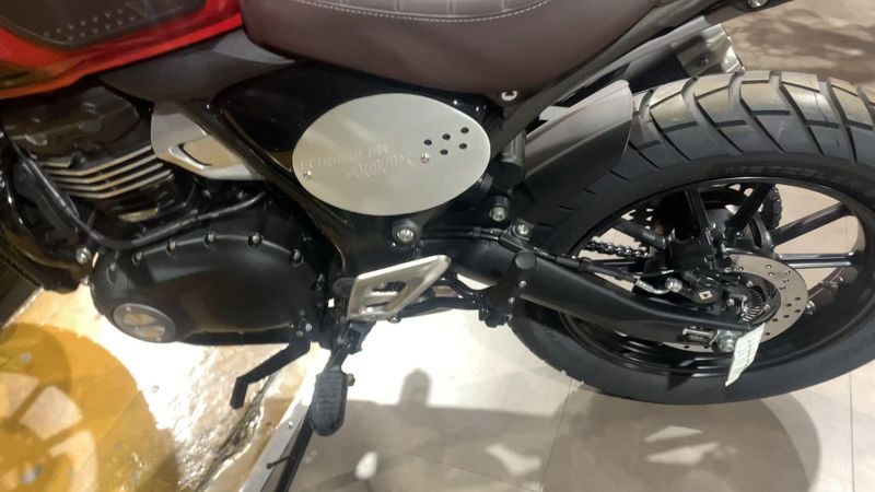 New 2025 Triumph SCRAMBLER 400 X Image 7