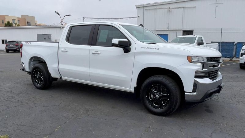Used 2021 Chevrolet Silverado 1500 LTImage 3