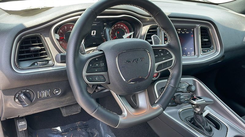 2022 Dodge Challenger SRT8 Hellcat photo 15
