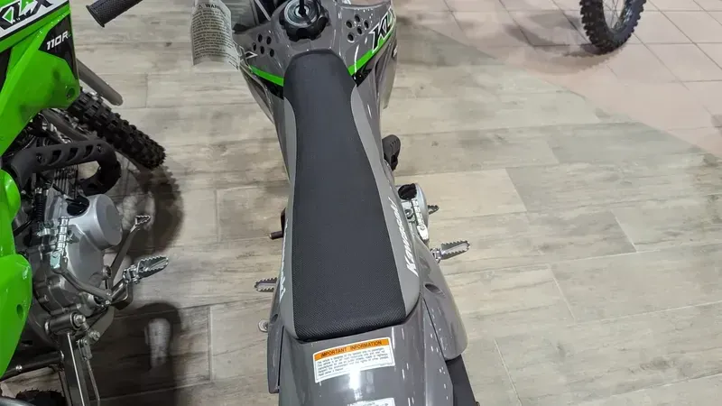 2024 Kawasaki KLX110R L BATTLE GRAY Image 4