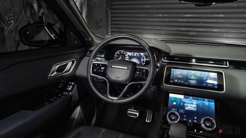2023 Land Rover Range Rover Velar R-Dynamic S photo 5