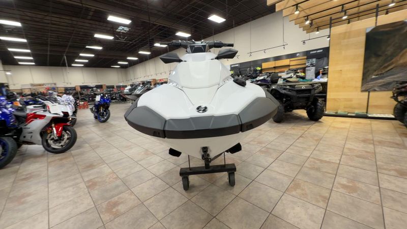 New 2025 Yamaha JETBLASTER LTD Image 4