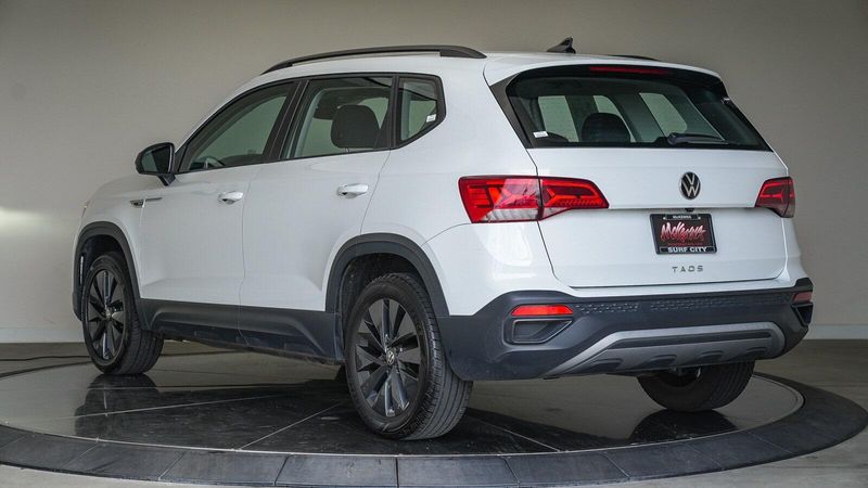 2024 Volkswagen Taos 1.5T SImage 2