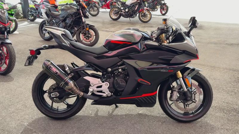 Used 2025 CFMOTO 450SS Image 5