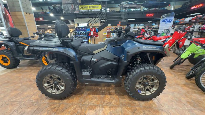 New 2026 Can-Am OUTLANDER MAX LIMITED 1000R Image 3