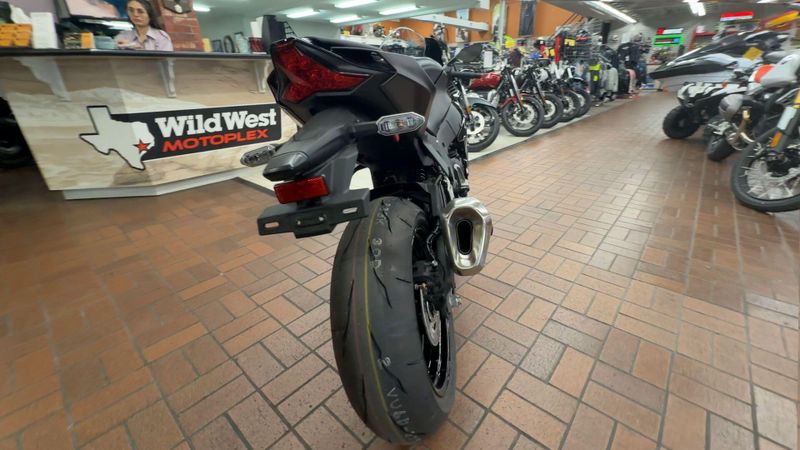 New 2025 Kawasaki NINJA ZX 10R ABS | Wild West Motoplex