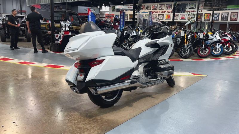 Used 2018 Honda GOLDWING TOUR DCT Image 8