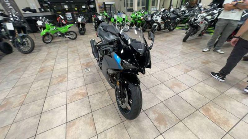 New 2026 Kawasaki NINJA ZX-6R ABS Image 7