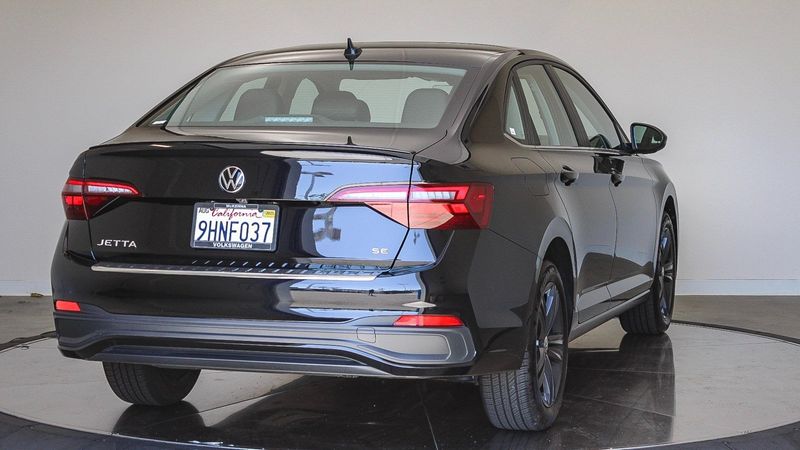 2023 Volkswagen Jetta 1.5T SEImage 5