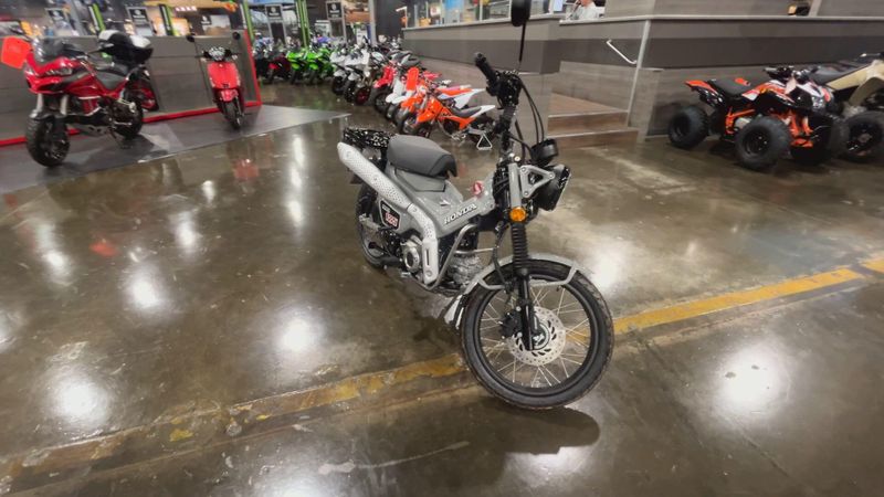 2025 Honda TRAIL 125  in a PEARL SMOKY GRAY exterior color. Del Amo Motorsports of Redondo Beach (424) 390-7811 delamomotorsports.com 