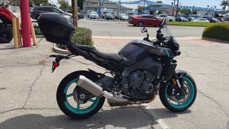 Used 2024 Yamaha MT-10 Image 9