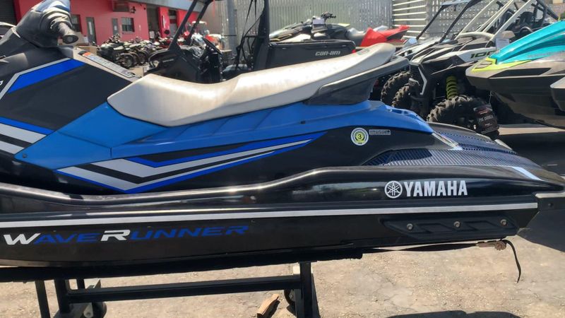2020 Yamaha EX SPORT- BLACK/AZURE BLUE Image 7