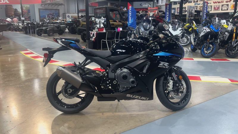New 2027 Suzuki GSX-R600 Image 9