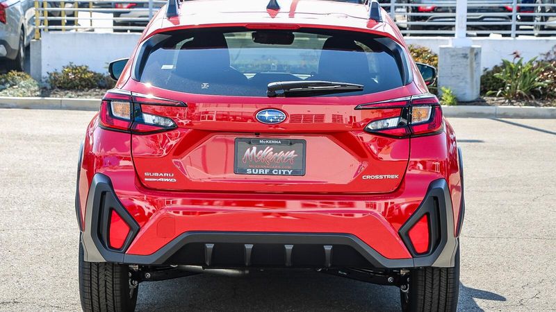 2025 Subaru Crosstrek PremiumImage 3