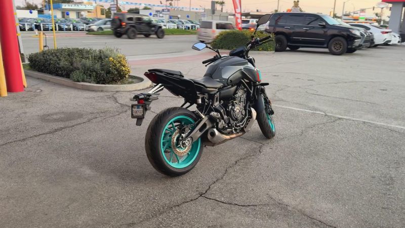 Used 2022 Yamaha MT 07 Image 4