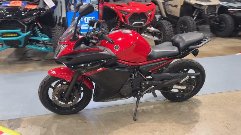 Used 2015 Yamaha FZ6R CA Image 9