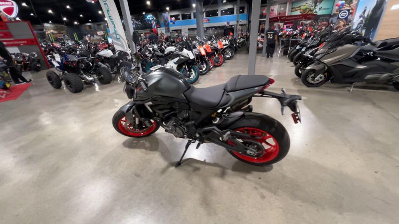 Used 2022 Ducati Monster Image 5