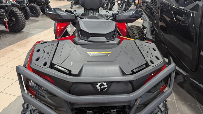 2025 Can-Am OUTLANDER MAX XT 850 FIERY RED Image 6