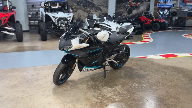Used 2023 CFMOTO 450SS Image 4