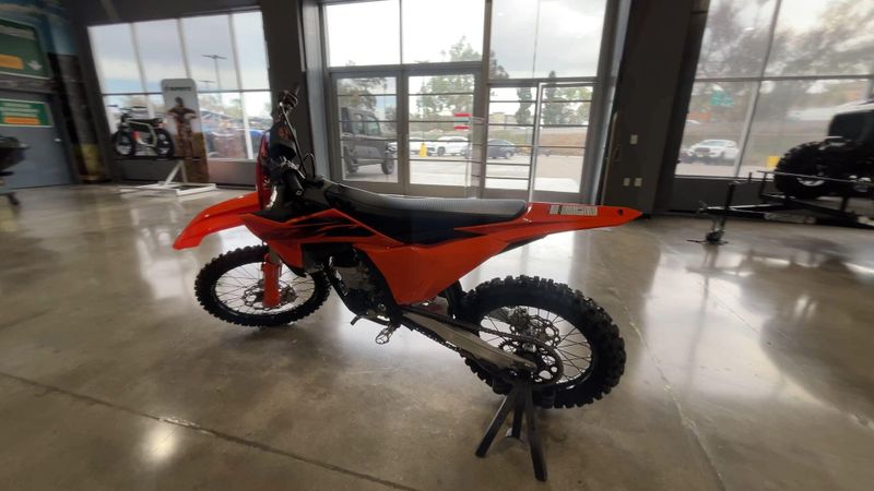New 2027 KTM 450 SX-F Image 6
