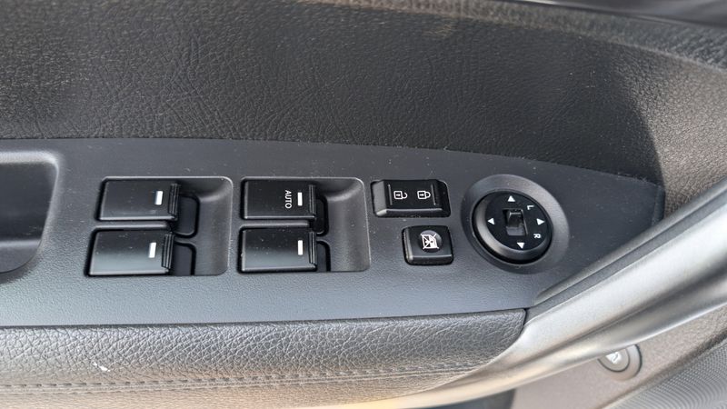 Used 2013 Kia Sorento LXImage 18