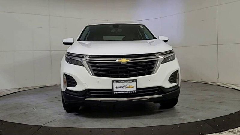 2022 Chevrolet Equinox LT photo 11