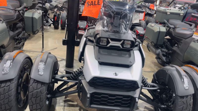 New 2025 Can-Am CANYON STANDARD Image 7