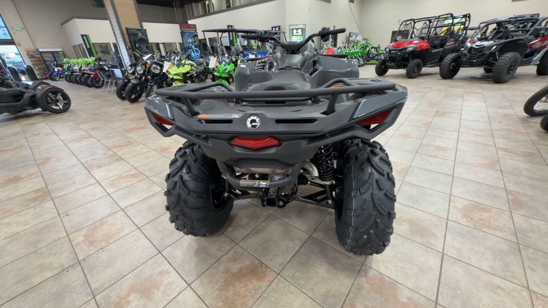 New 2026 Can-Am OUTLANDER DPS 500 Image 8