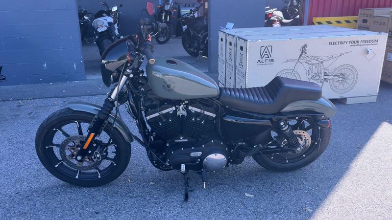Used 2021 Harley-Davidson SPORTSTER IRON 883 Image 9