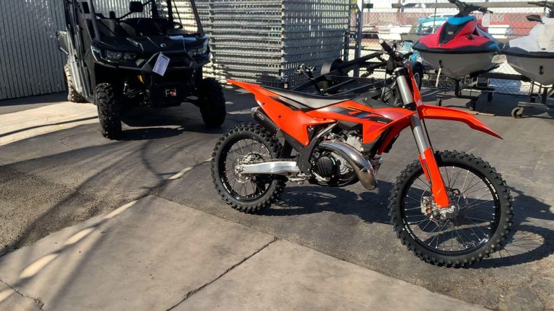 New 2025 KTM 300 SX Image 2