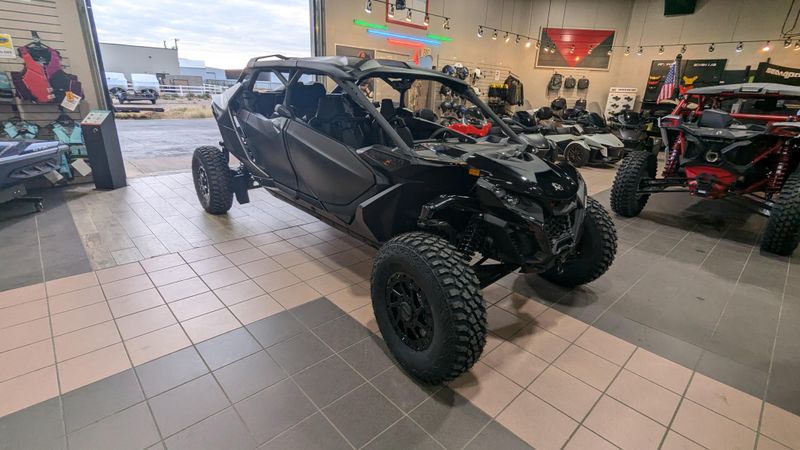 2025 Can-Am MAVERICK R MAX X RS 999T DCT TRIPLE BLACKImage 4