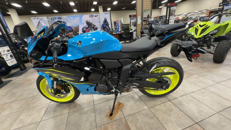 New 2026 Yamaha YZF-R7 Image 6