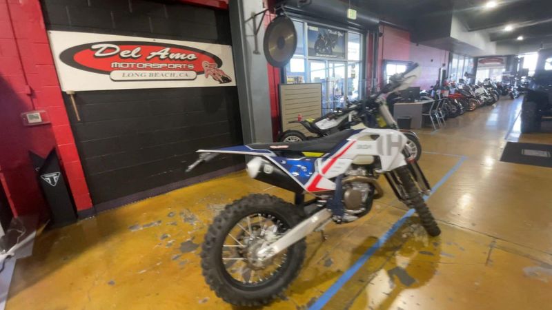 Used 2025 Husqvarna FE501W Image 4