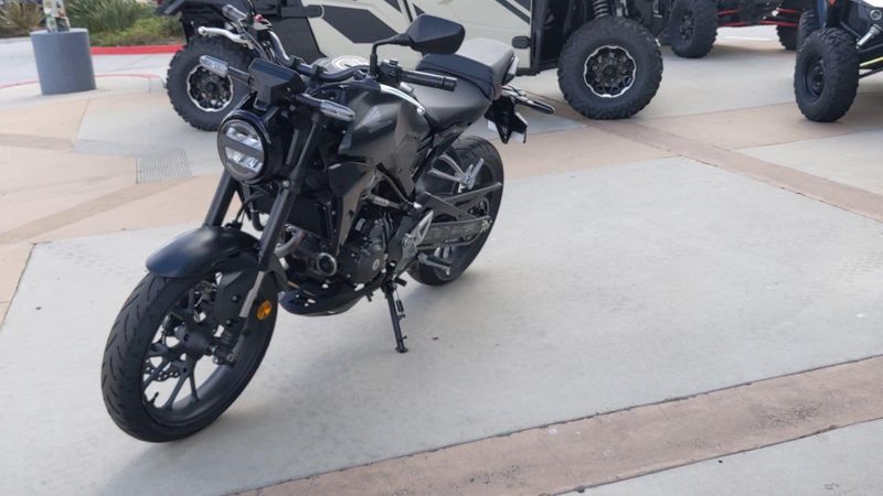 Used 2026 Honda CB300R ABS Image 4