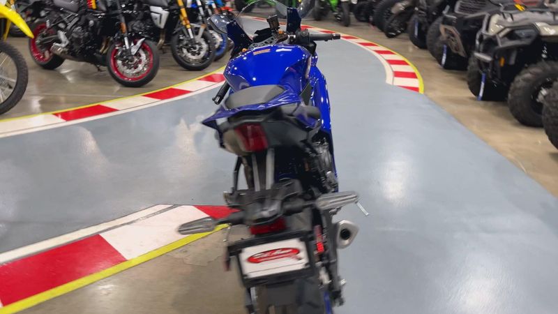 New 2026 Yamaha YZF-R7 Image 3