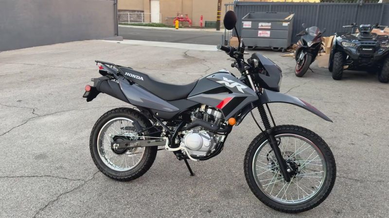 New 2025 Honda XR150L Image 2