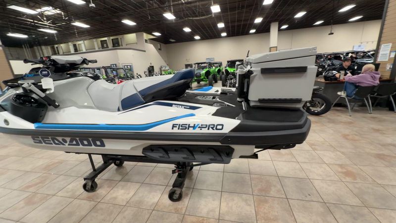New 2025 Sea Doo FISHPRO SPORT 170 (SOUND SYSTEM) Image 6