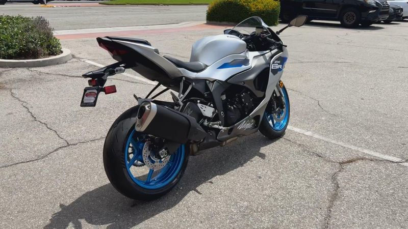 New 2027 Kawasaki NINJA ZX-6R ABS Image 8