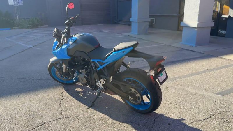 Used 2024 Suzuki GSX-8S Image 6