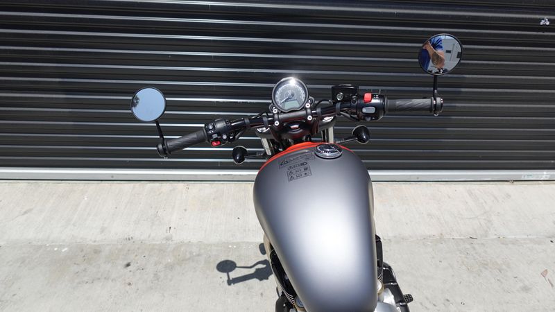 New 2025 Triumph Bonneville Bobber Base 