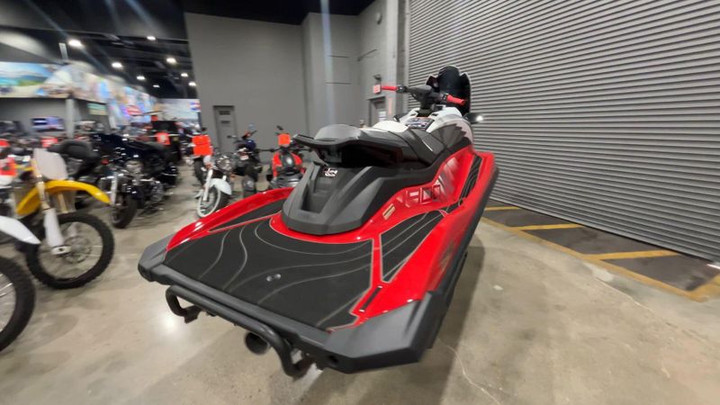 New 2025 Yamaha GP HO Image 3