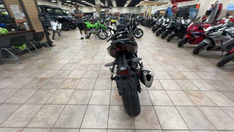 New 2026 Kawasaki NINJA ZX-6R ABS Image 3