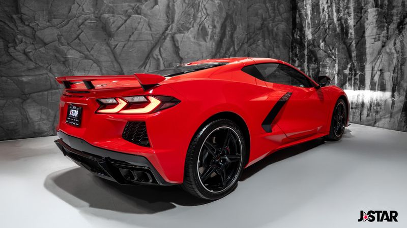 2025 Chevrolet Corvette Stingray photo 17